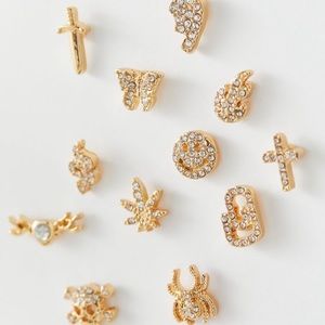 Brand new urban outfitters mismatch earring set